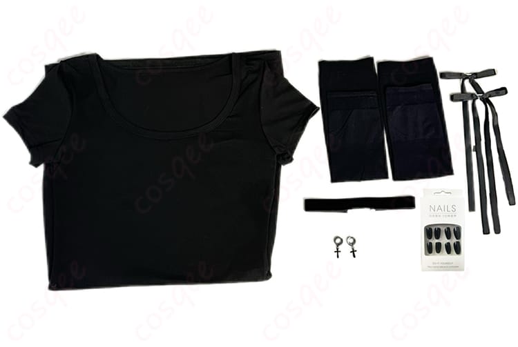 セット内容の展示写真 - DEATH NOTE 弥海砂コスプレ衣装のセット内容全体を紹介する写真。