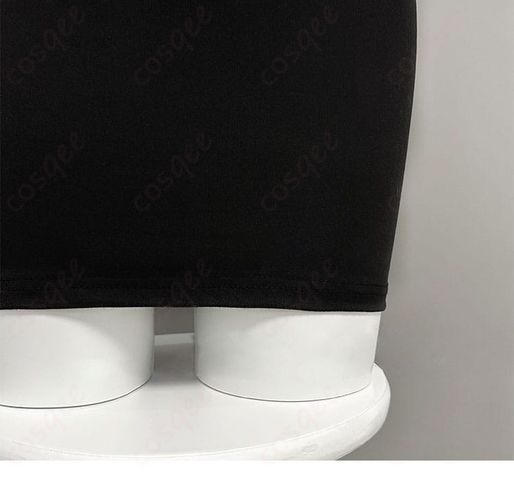 スカートの裾装飾の詳細 - 弥海砂コスプレ衣装のスカート裾部分の装飾ディテール。