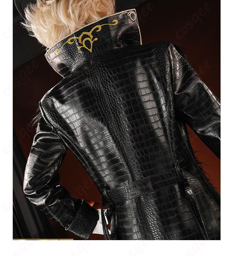 コスプレ衣装の背面装飾。細部にまでこだわった背面のデザイン。