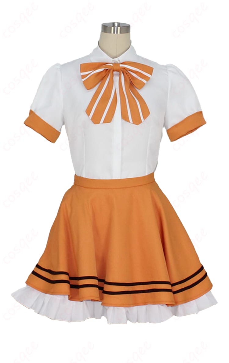 「ご注文はうさぎですか?」 シャロ メイド服コスプレ衣装の装飾詳細。細部の刺繍やアクセントが美しい。