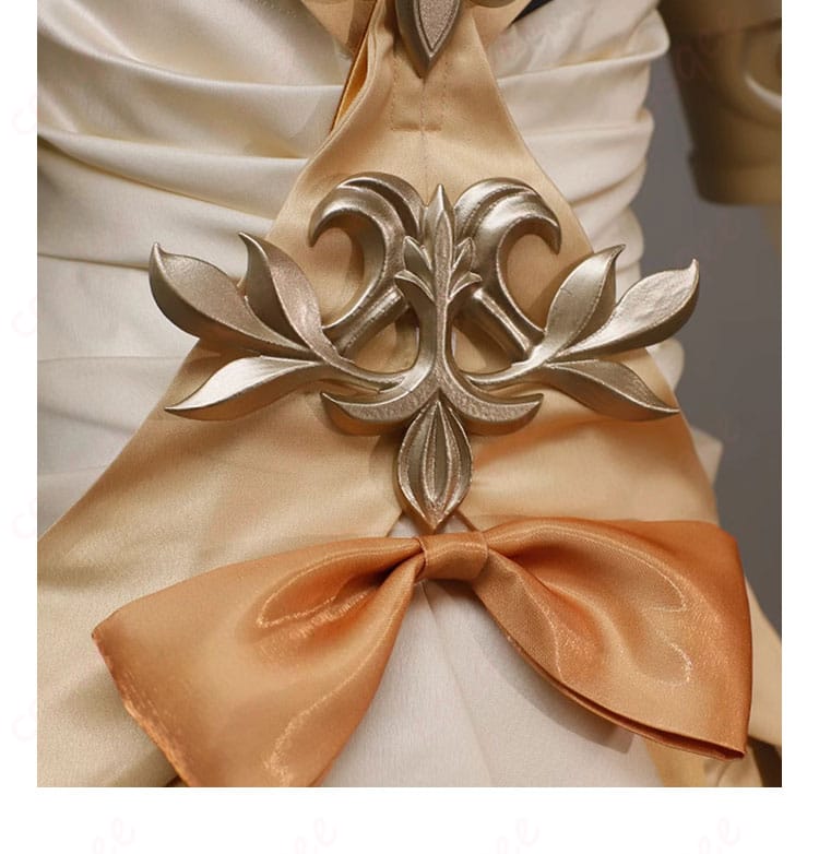 黄金裔 アグライア コスプレ衣装 腰部分の背飾り細部、精密な作り。