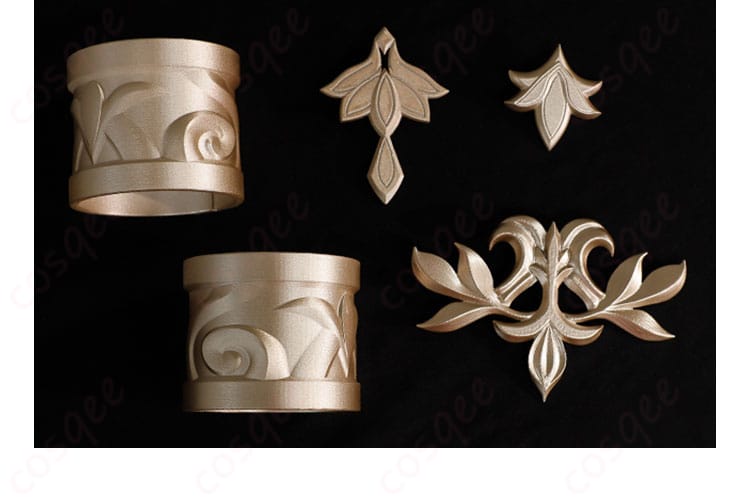 黄金裔 アグライア コスプレ衣装 腕飾り、背飾り、胸飾りの詳細。アクセサリーが全体のデザインを引き立てます。