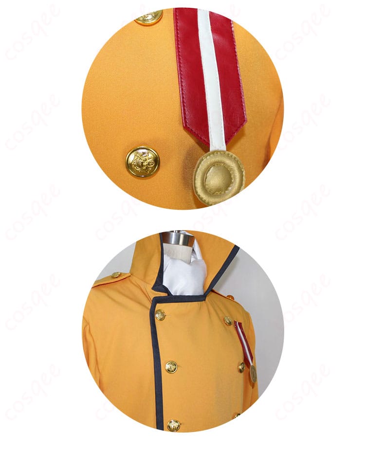 服装の装飾細部。オレスキーコスプレ衣装の刺繍、ロゴ、装飾のディテールを詳しく見る。