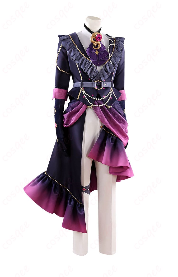 巴日和 コスプレ衣装 右側写真。衣装のディテールがよく見える角度