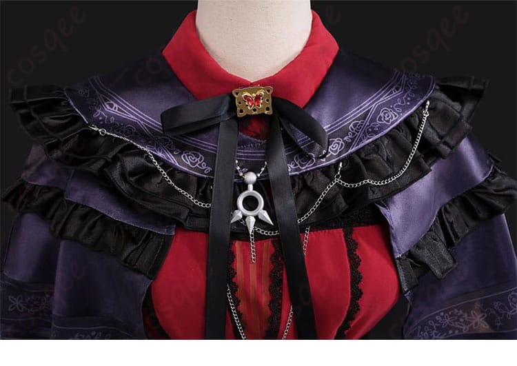 衣装の襟装飾の詳細、シオリ・ノヴェラの探偵衣装