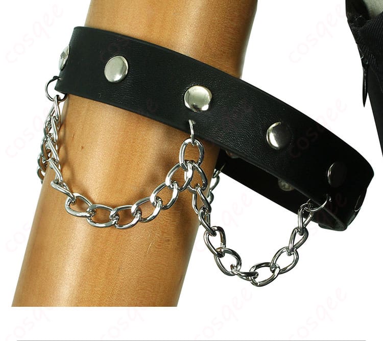 シオリ・ノヴェラ コスプレ衣装の腕飾りディテール、細かな装飾と美しい仕上がり