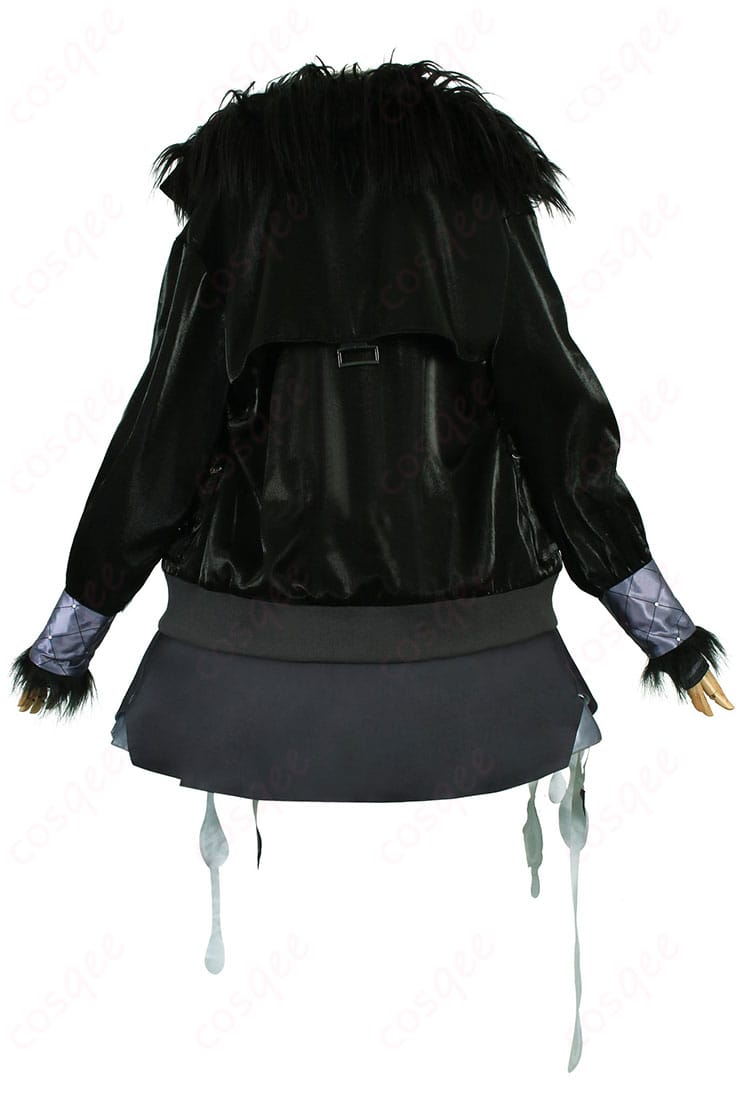 シオリ・ノヴェラ コスプレ衣装背面、後ろ姿も完璧な再現