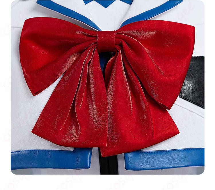 高町なのは コスプレ衣装の蝶結び装飾。細部にまでこだわったデザインが際立っています。