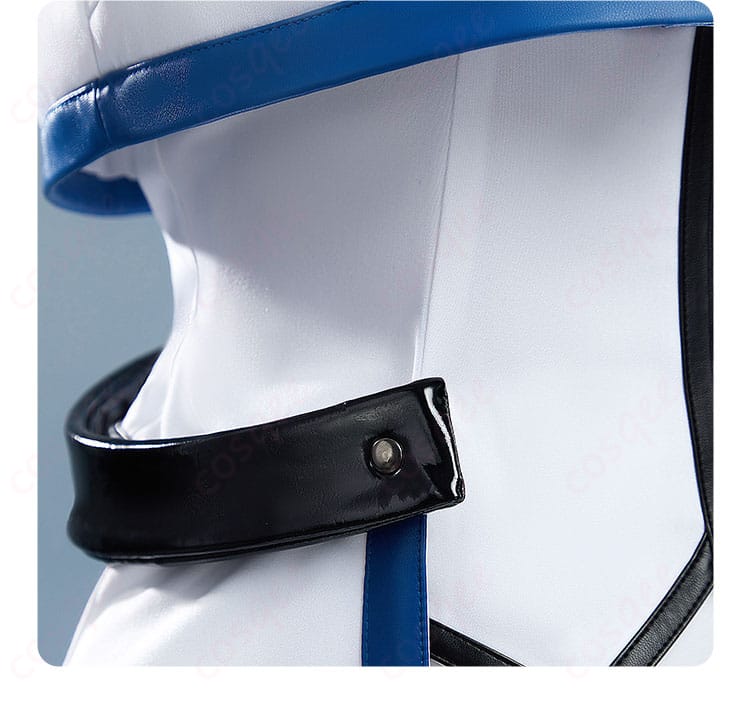 高町なのは コスプレ衣装の腰飾りの細部。エレガントで華やかなデザインです。