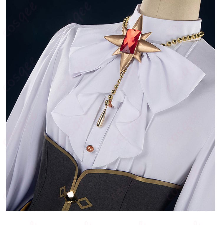 コスプレ衣装の首飾り装飾詳細。豪華で魅力的なデザインが特徴です。