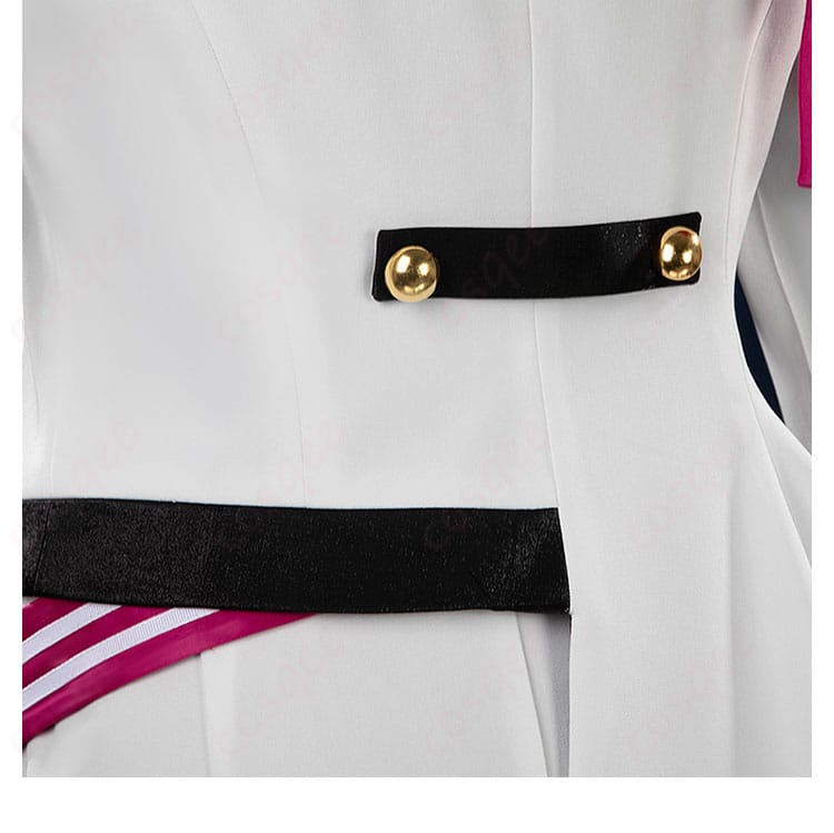 外套腰周り細部画像 - 外套の腰部に施された装飾、着用時の美しいラインを強調。