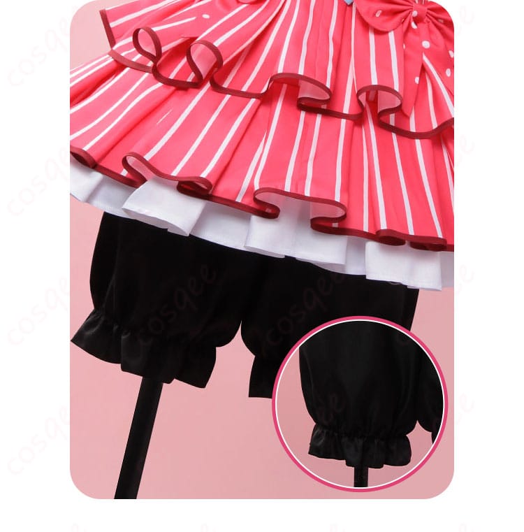 パンツ装飾の詳細画像 – コスプレ衣装のパンツ部分のディテール。シンプルでありながら上品な装飾。