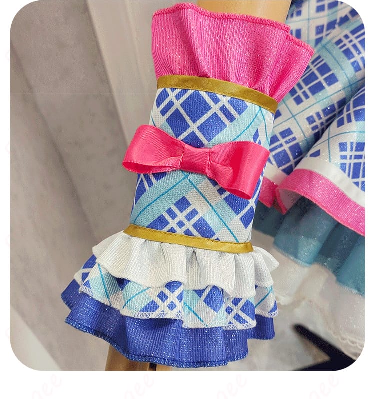 真中らぁら コスプレ衣装 腕饰装饰细节图 - 腕部分の装飾ディテールが目を引く画像