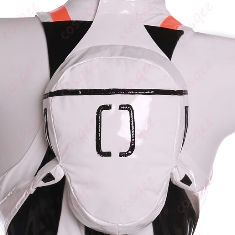 綾波レイの静けさを纏うコスプレ衣装 近未来スーツ風で写真映えも抜群 - 5枚目の画像