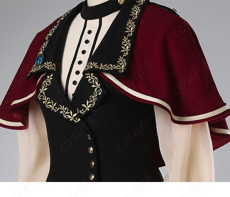 肩袖装飾の詳細。コスプレ衣装の肩袖部分の装飾に焦点を当てています。