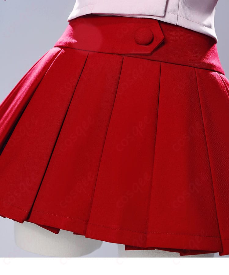 スカート裾装飾ディテール画像 - スカート裾の装飾ディテール。丁寧に作り込まれた装飾が魅力的です。