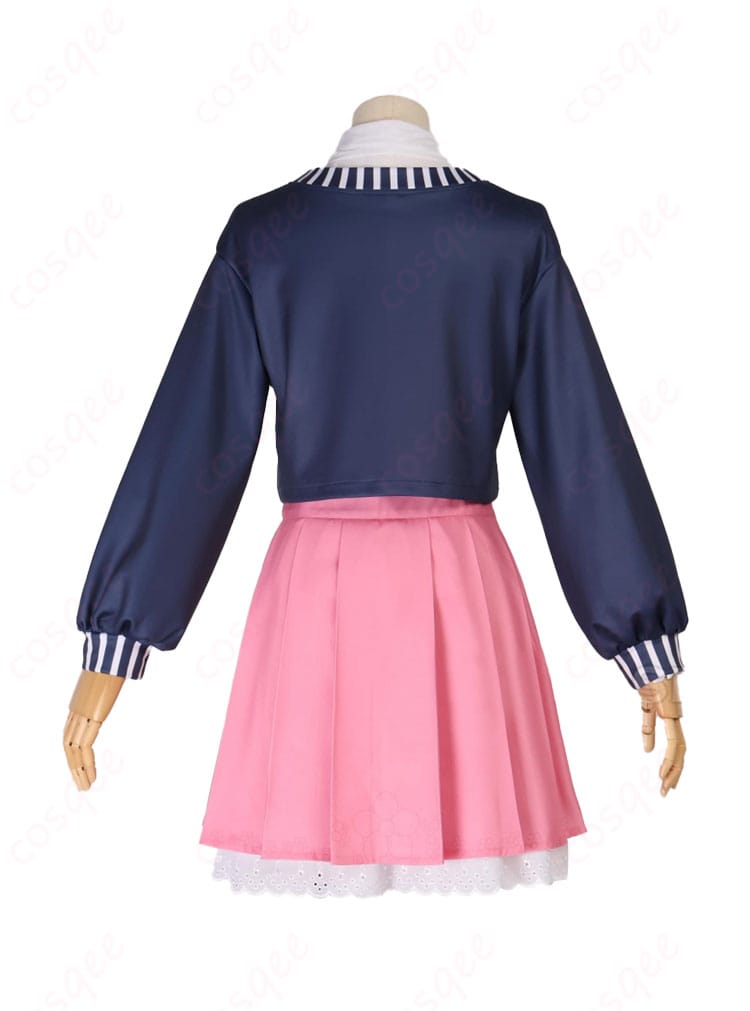 森カリオペ コスプレ衣装 背面ショット プリーツスカートの動きが映える