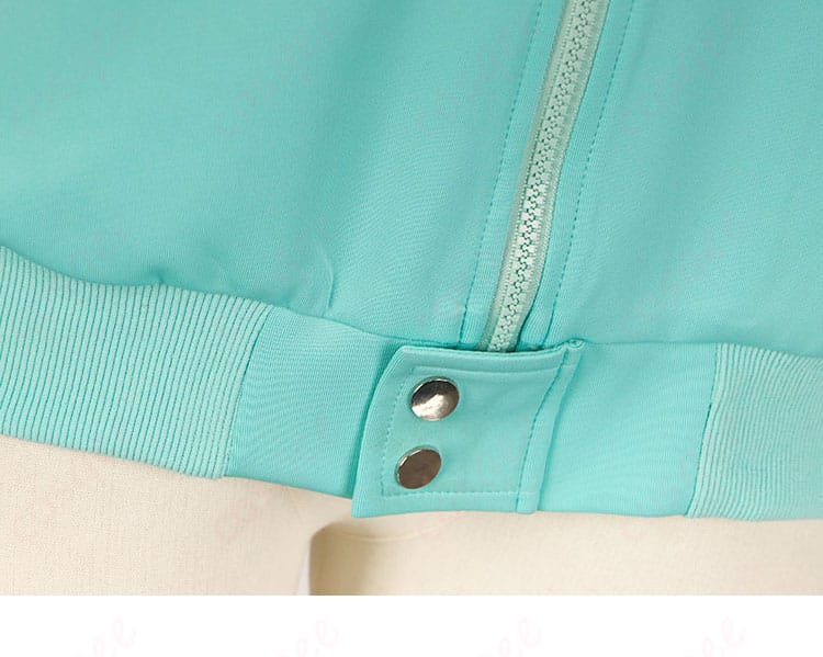 コスプレ衣装 裾装飾ディテール|動きやすさと美しいドレープ