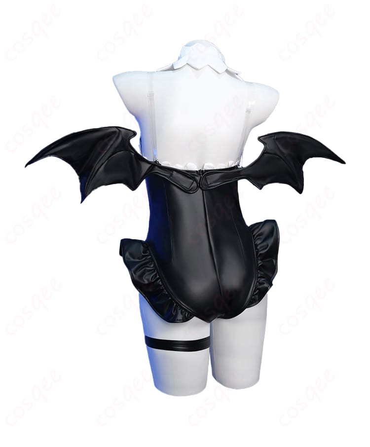 帽子装飾の細部。レムの幻想的な魔法使い帽子の美しい装飾を紹介。