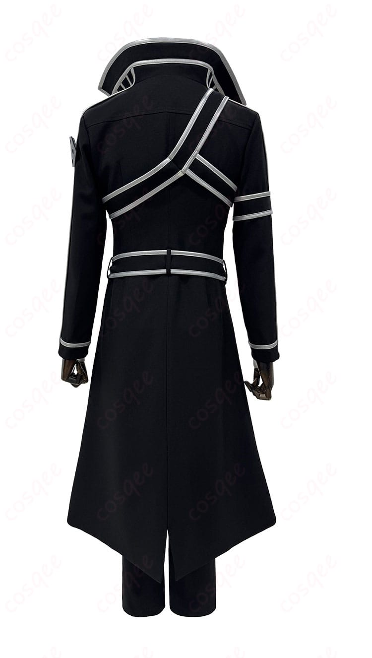 キリト コスプレ衣装 背面図。衣装の背面デザインとディテールがはっきりと分かる画像。