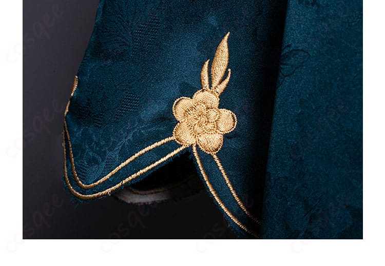 コスプレ衣装の袖口装飾ディテール。丁寧に作られたアクセントがコスプレにぴったりです。