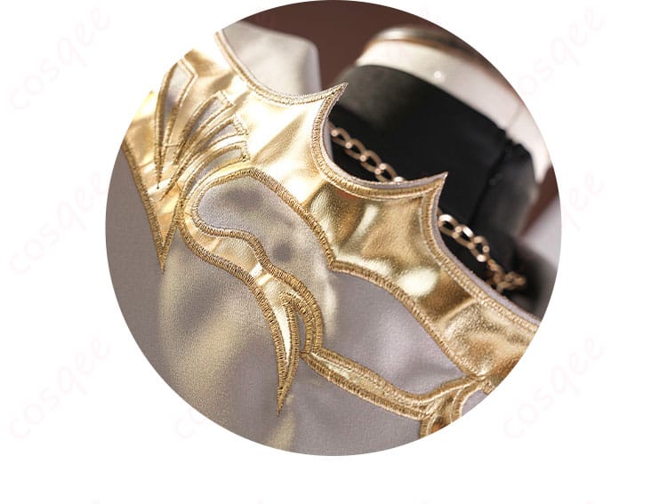 服装の背面装飾ディテール - 背面の装飾が特徴的な傭兵の衣装詳細