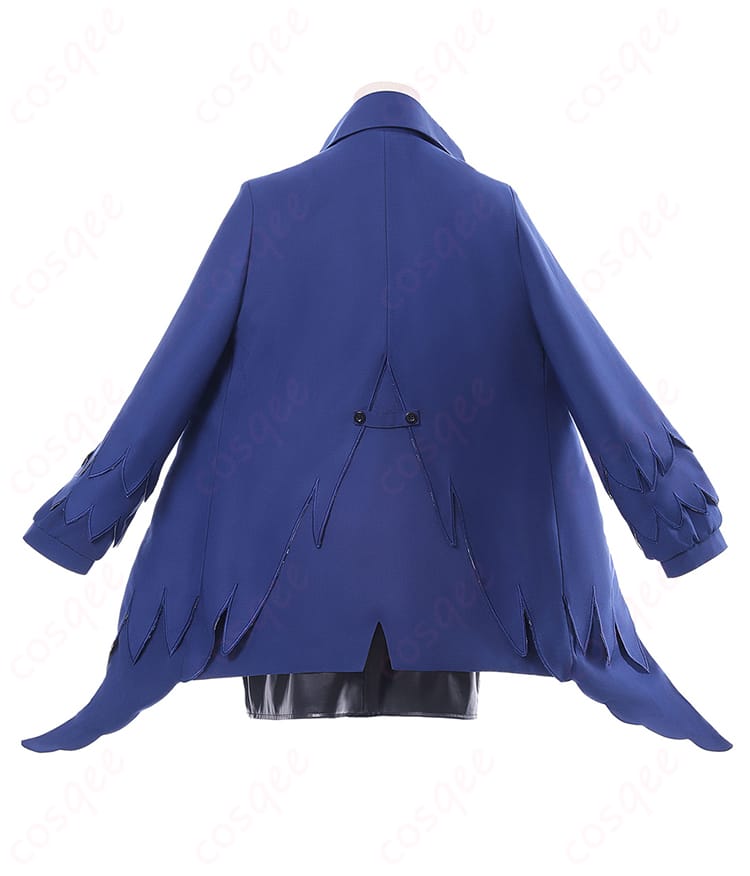 ネリッサ・レイヴンクロフトのコスプレ衣装の背面。背面デザインにもこだわり、完成度が高い。