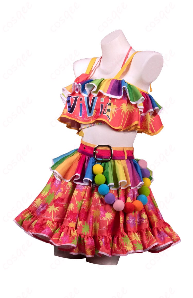 アイカツオンパレード! 夏樹みくる コスプレ衣装 サイドビュー、細かい刺繍とデザインが光る衣装