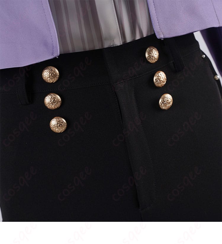 ズボンのウエスト部分の装飾ディテール。