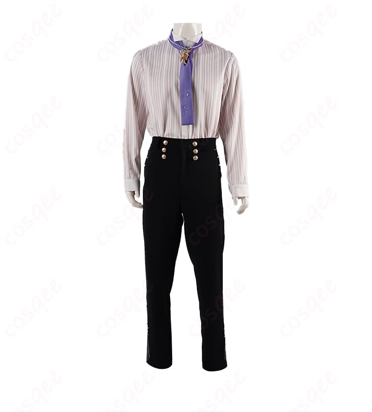 コスプレ衣装の内側シャツ部分の正面ディテール。