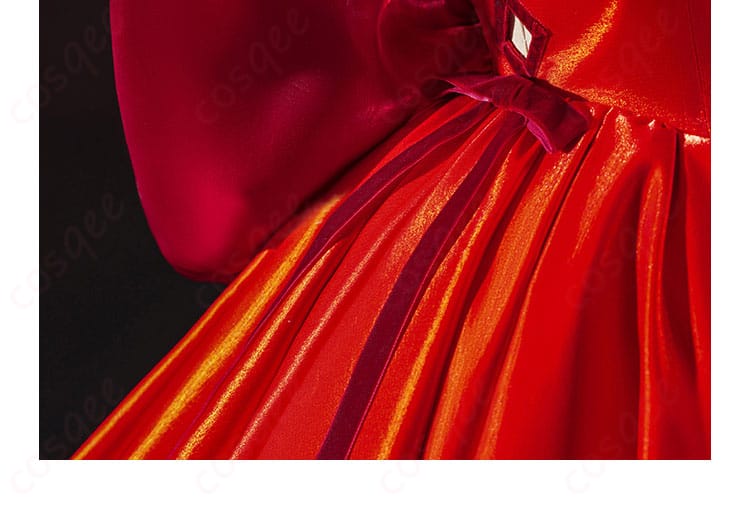 式波・アスカ・ラングレー WILLE版 コスプレ衣装の腰の装飾のディテール。細かいディテールに注目。