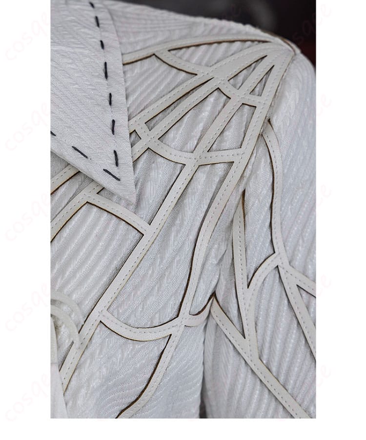 冒険家(カート・フランク)コスプレ衣装の肩部分の装飾詳細