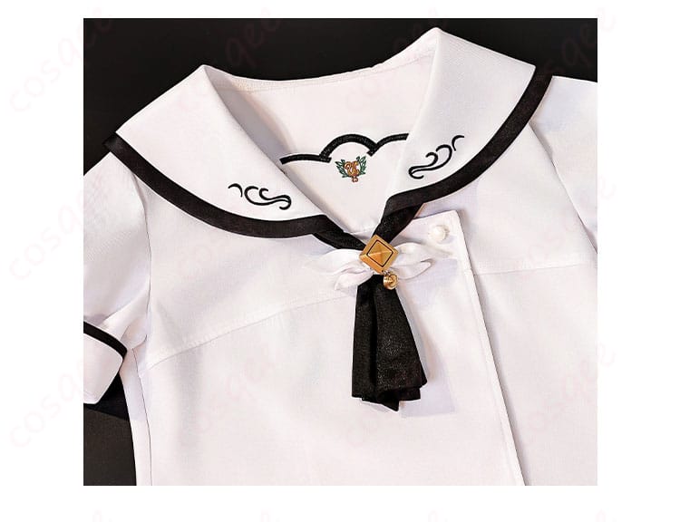 服の襟飾りの詳細画像 - コスプレ衣装 襟の装飾ディテール