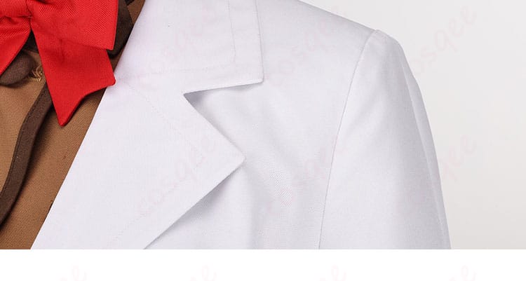 間桐桜 コスプレ衣装の肩部分の装飾ディテール。制服の上品さを引き立てるデザイン。