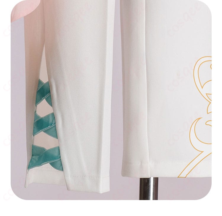 パンツの装飾ディテール - コスプレ衣装のズボン部分、ディテールにこだわり