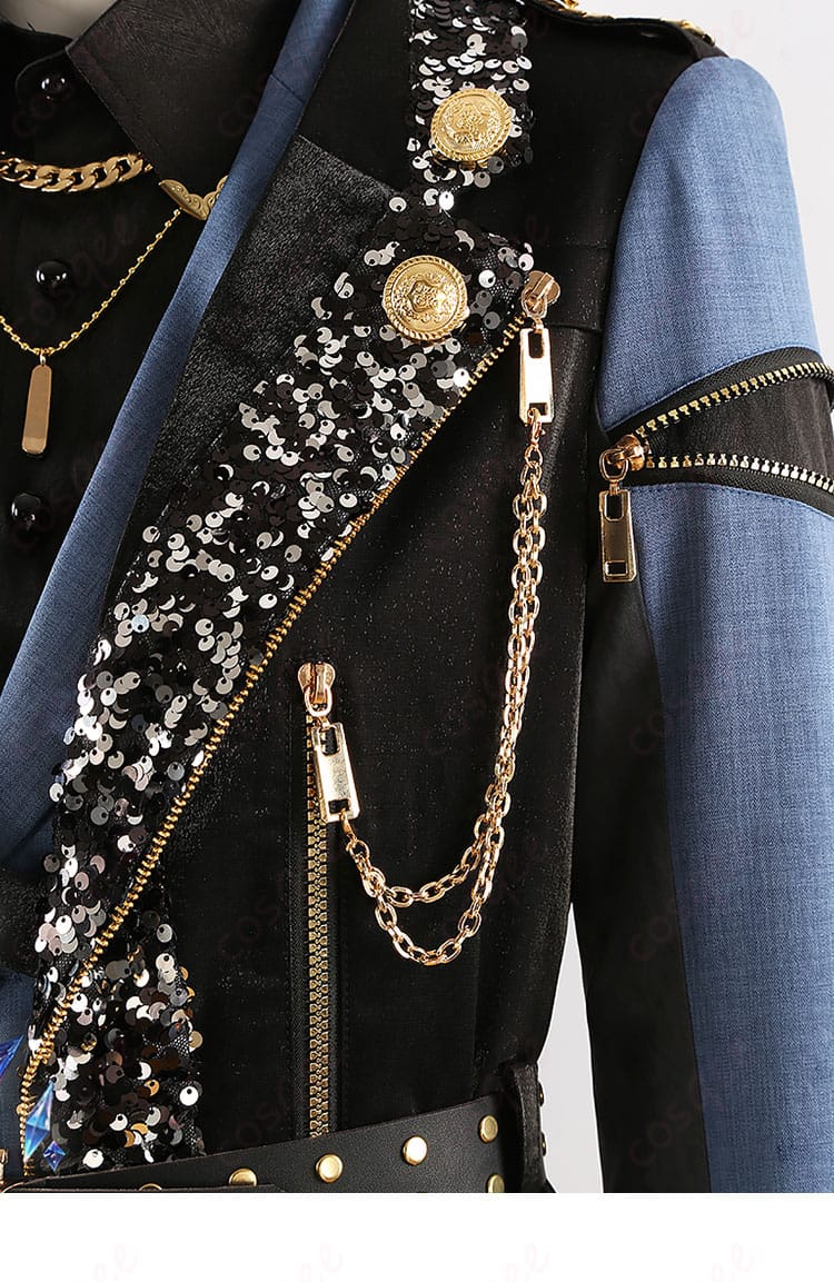 コスプレ衣装の衣領装飾細部。美しい刺繍や装飾が施された衣領部分の詳細画像。