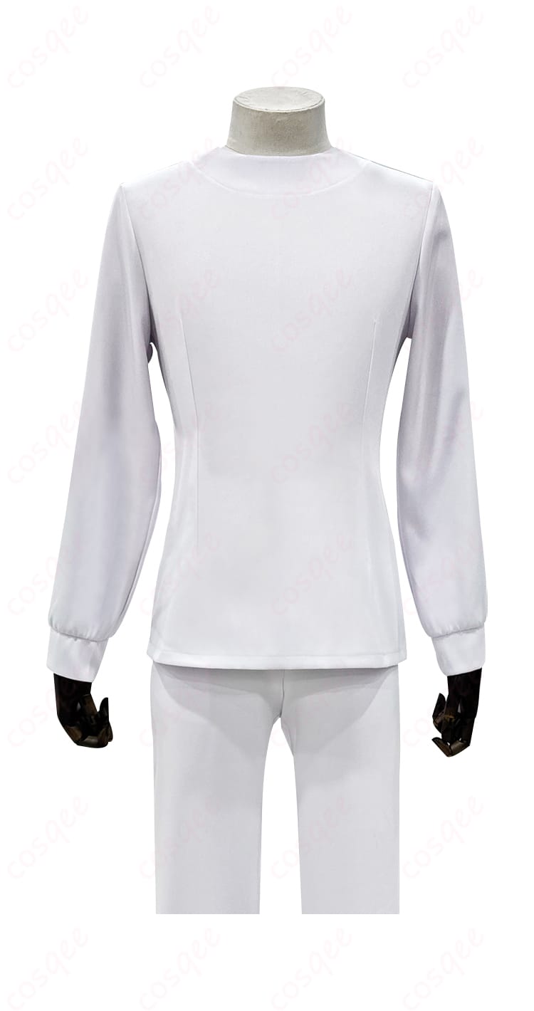 HUNTER×HUNTER クラピカ コスプレ衣装の内搭服の正面詳細。クラピカの衣装の細かなディテールに注目!