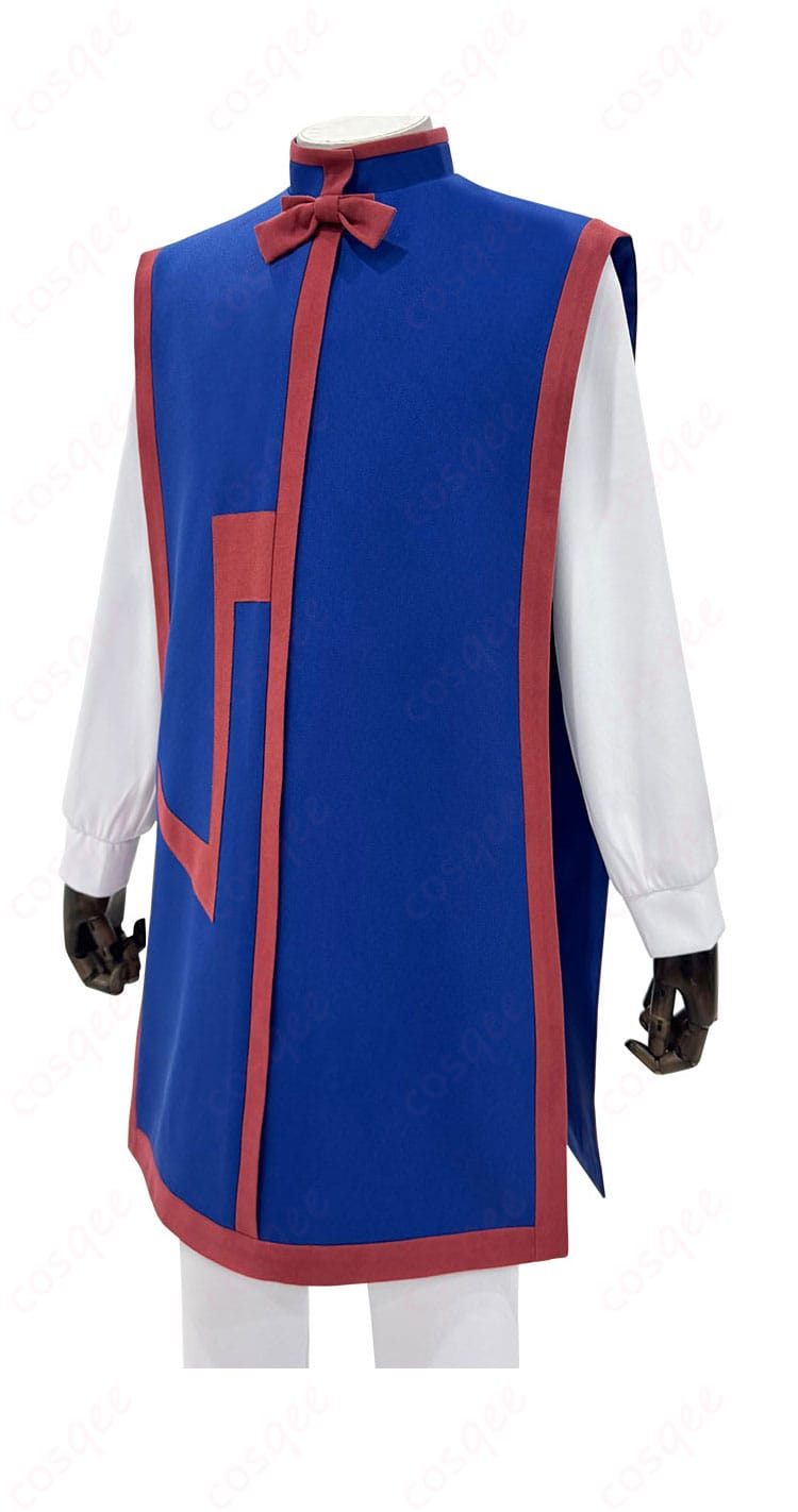 HUNTER×HUNTER クラピカ コスプレ衣装の側面画像。立体感あるデザインと高い再現度が特徴です。