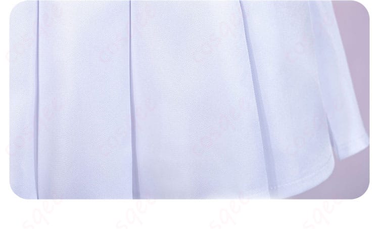 C.C.コスプレ衣装のスカート裾装飾、リアルなデザインで美しいライン