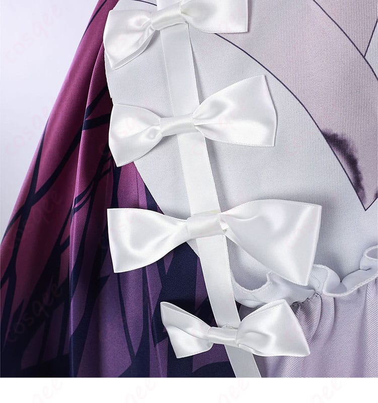 スカートの蝶結び装飾ディテール