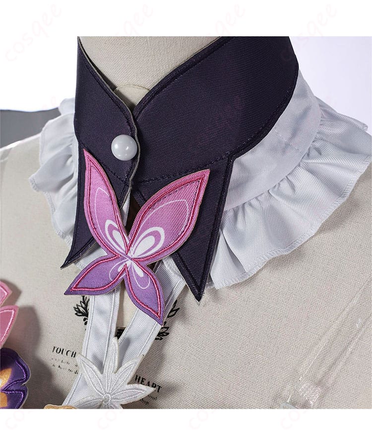 服装の襟部分の装飾ディテール