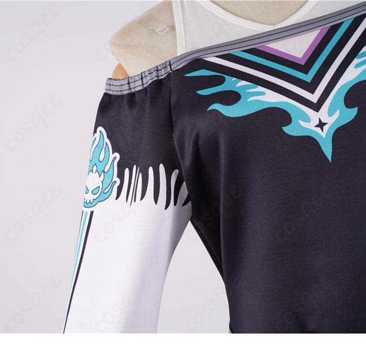 ホロライブ 輪堂千速 コスプレ衣装の肩袖装飾細部。細部にわたるデザインと着心地の良さが特徴です。