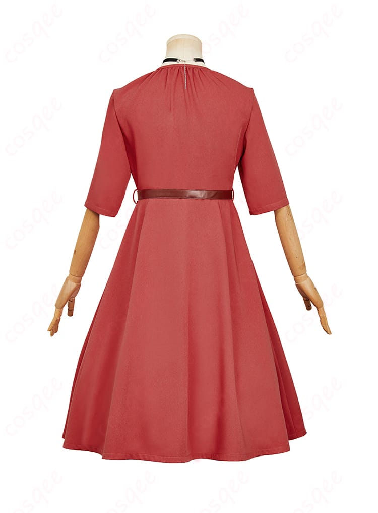 ウィッチウォッチ 若月ニコ コスプレ衣装 背面から見た画像、衣装のバックデザインが魅力的