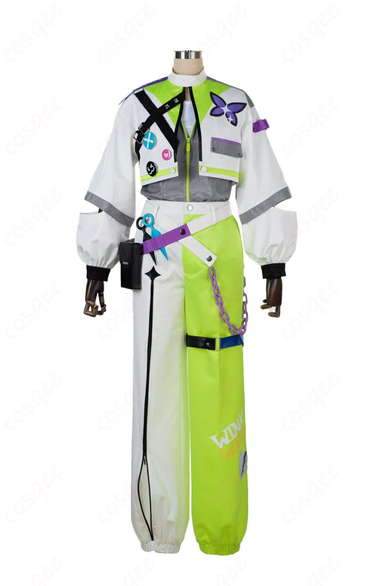 ウィンクキラーコスプレ衣装正面。高再現度のデザインとディテールが特徴。