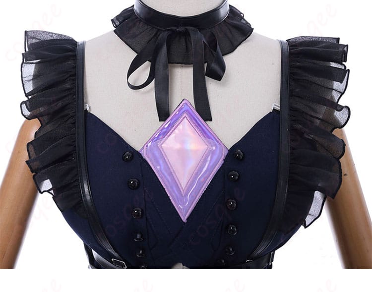 ホロライブ 古石ビジュー コスプレ衣装 胸部装飾詳細