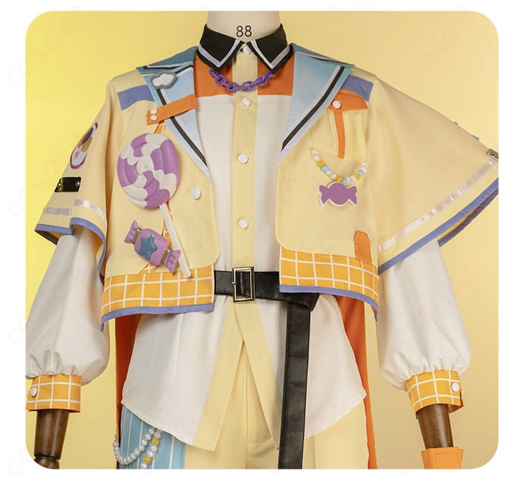 天祥院英智 コスプレ衣装 上衣の装飾細部。細部まで丁寧に作り込まれたデザイン。