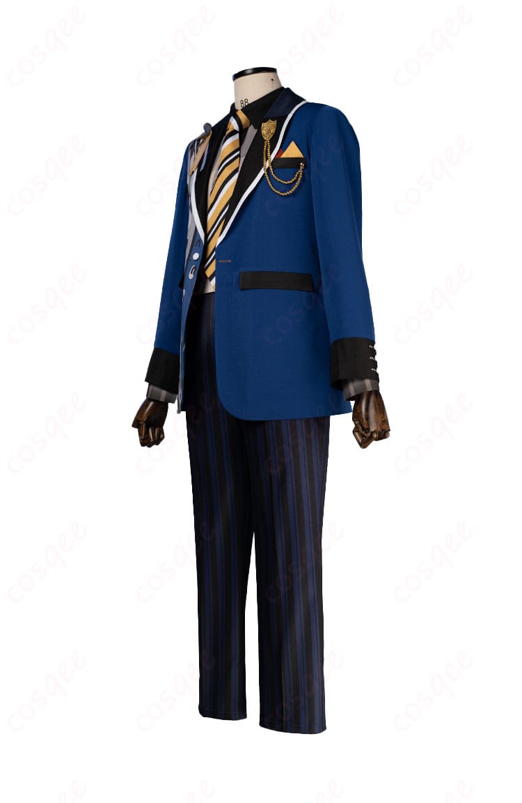 コスプレ衣装の側面から見た画像。服のラインが美しく、着心地も抜群です。