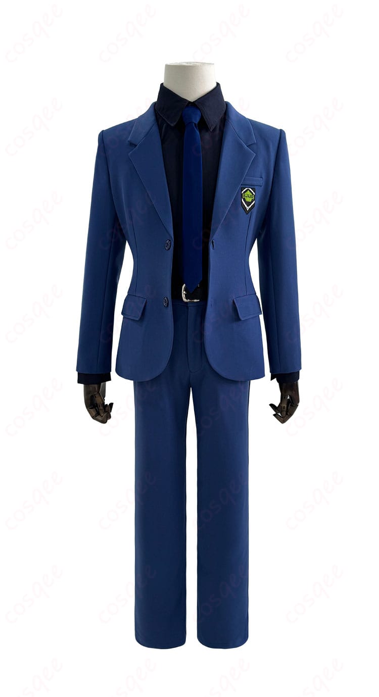 潔世一のコスプレ衣装正面図。ブルーロックのストライカーキャラクターをリアルに再現。