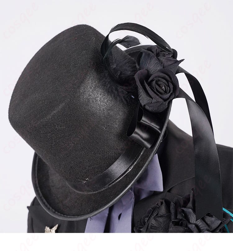 シエルのコスプレ衣装 27巻 衣装に付属する帽子の装飾ディテール。リボンと豪華なデザイン。