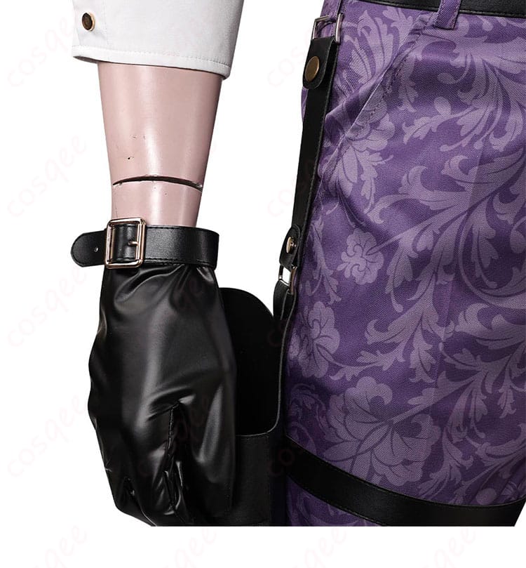 ヴィンセント・ヴァレンタインのコスプレ衣装の右手の手袋。細部にまでこだわったデザインが魅力。